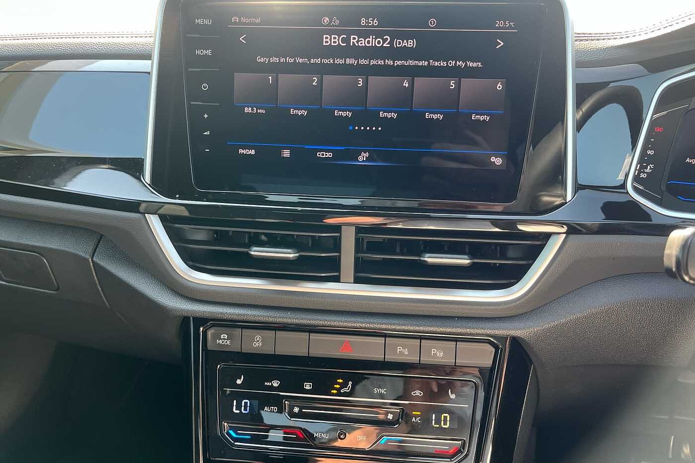 Volkswagen T-ROC Mk1 Facelift (2022) 1.5 TSI R-Line 150PS DSG