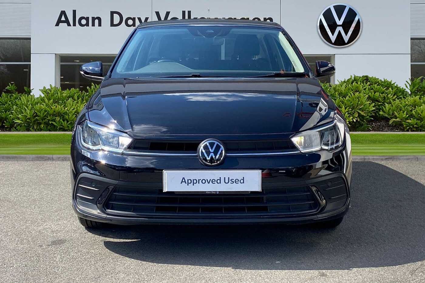 Volkswagen Polo 1.0 Life 5dr