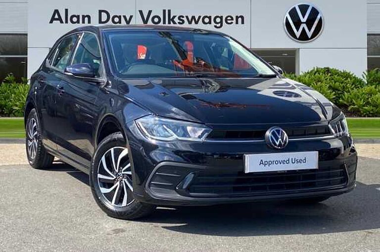 Volkswagen Polo 1.0 Life 5dr