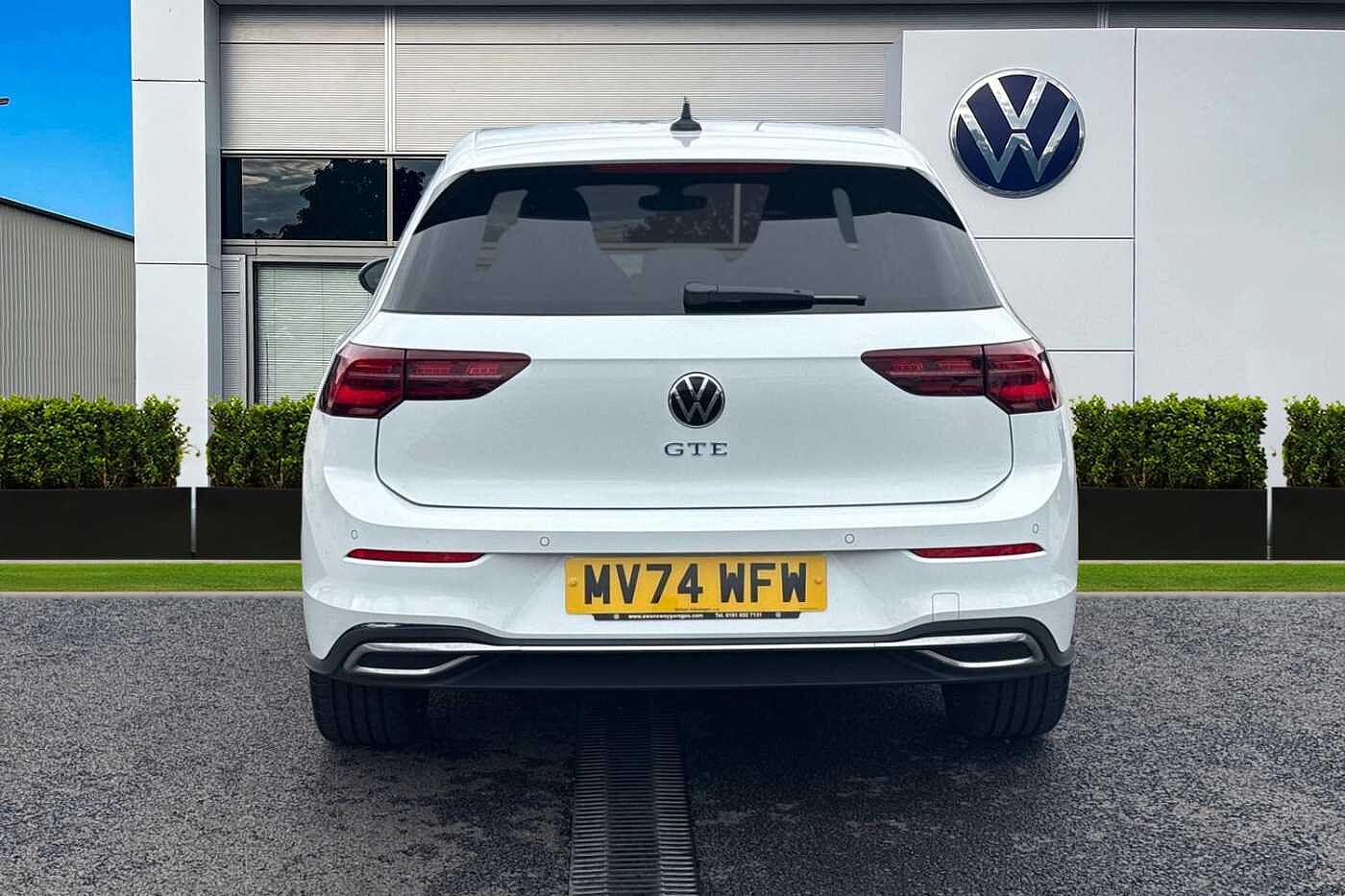 Volkswagen Golf GTE